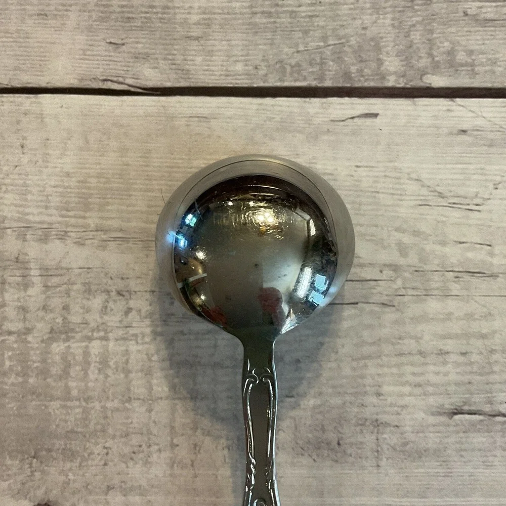 Reed & Barton Select VICTORIA Stainless Flatware Gravy Ladle